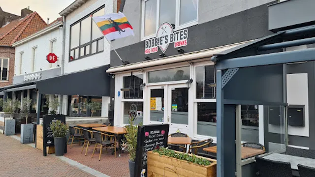 Bobbie's Bites BBQ Food and Drinks