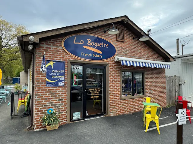 La Baguette French Bakery