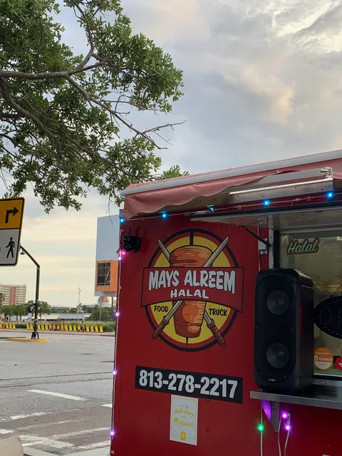 Mays alreem halal food truck
