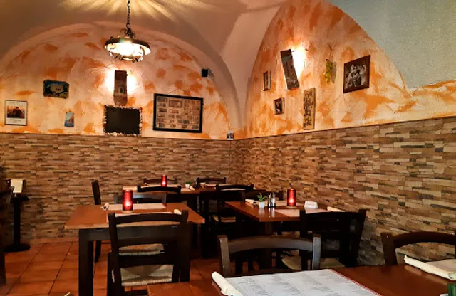 Rustica Wels Trattoria - Pizzeria
