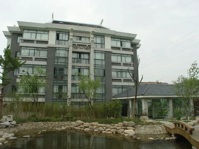 Luoxingge Hotel