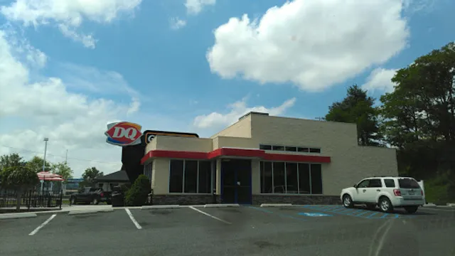 Dairy Queen Grill & Chill