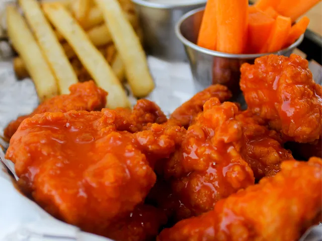 BONELESS Y ASI - QRO CENTRO