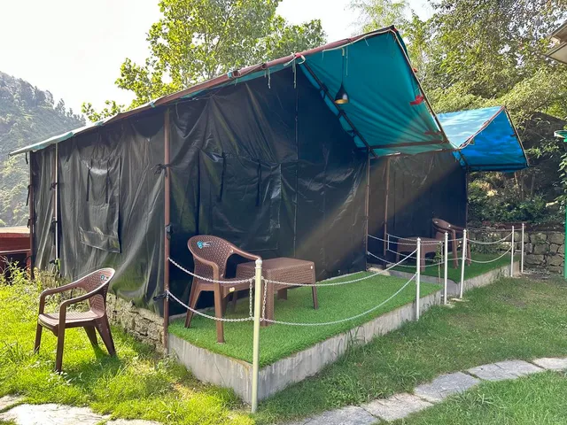 Triund Camps Riverside Resort