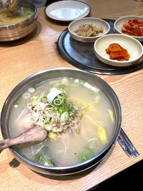 이한부대찌개삼겹살