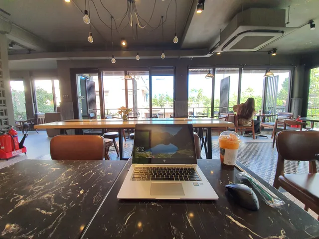 Phuc Long Coffee & Tea