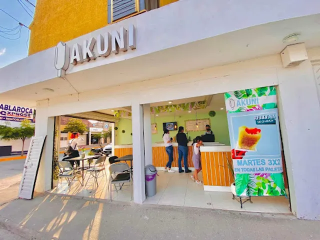 Akuni paletas rellenas La Piedad