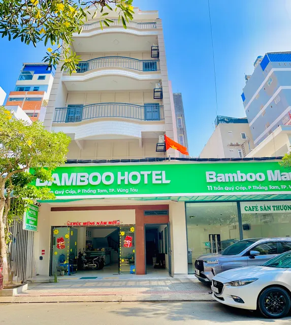 Bamboo hotel