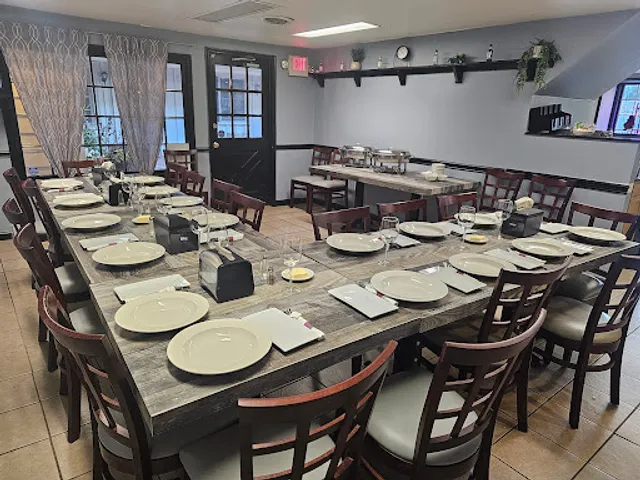 Salory's Pizza & Ice Cream