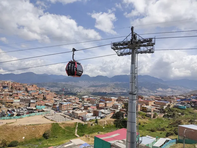 TransMiCable - Estación Manitas (H)