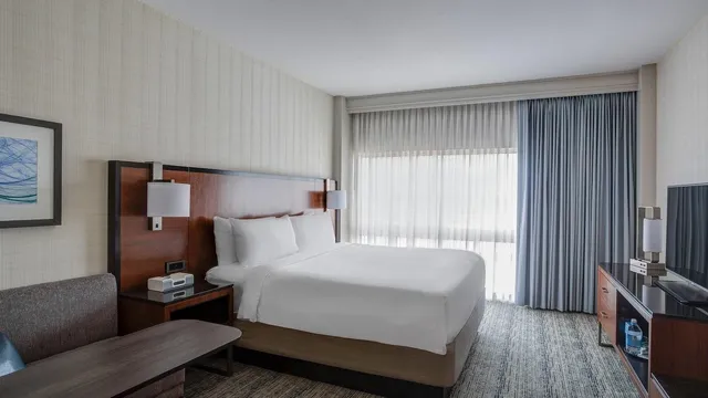 Houston Airport Marriott at George Bush Intercontinental