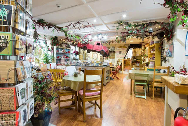 Penningtons Coffee Shop