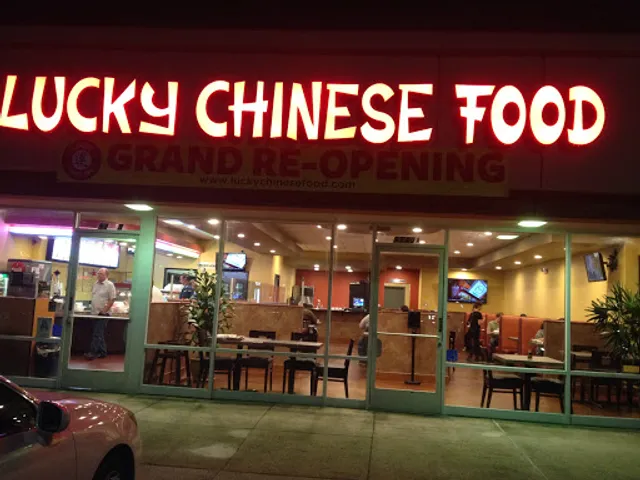 Lucky Chinese Food