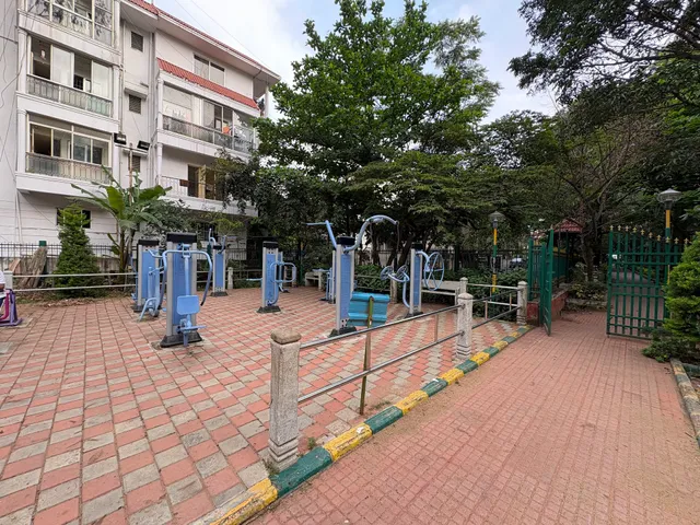 Sunshine Suites Park View