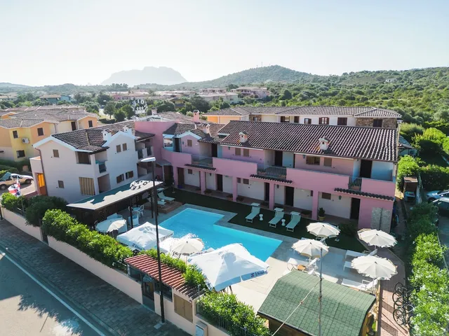 Hotel Daniel / Porto Istana Beach