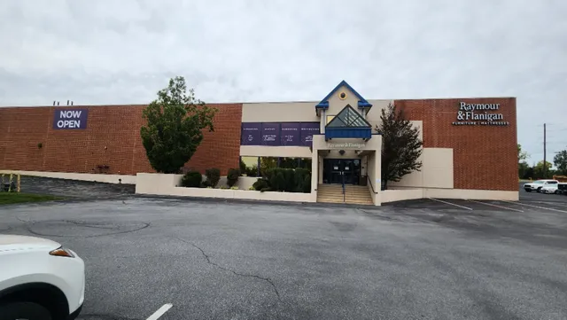 Raymour & Flanigan Furniture and Mattress Showroom & Clearance Center