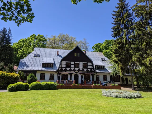 Dworek Osiecki. Hotel