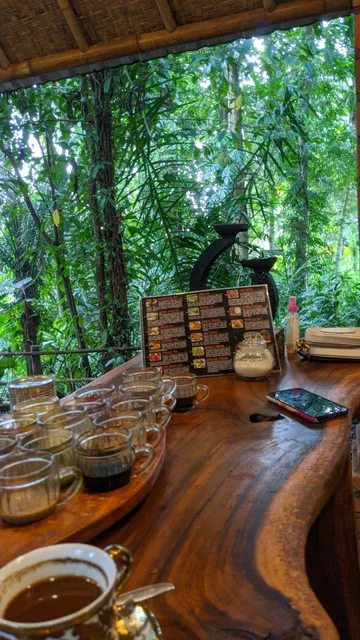 Ubud me Sari Luwak Coffee