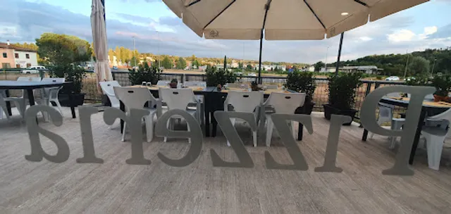 Pizza Amore E Fantasia Di Pirrotta Mario