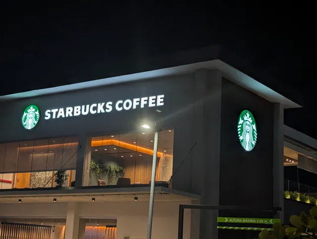 Starbucks • Santa Ana