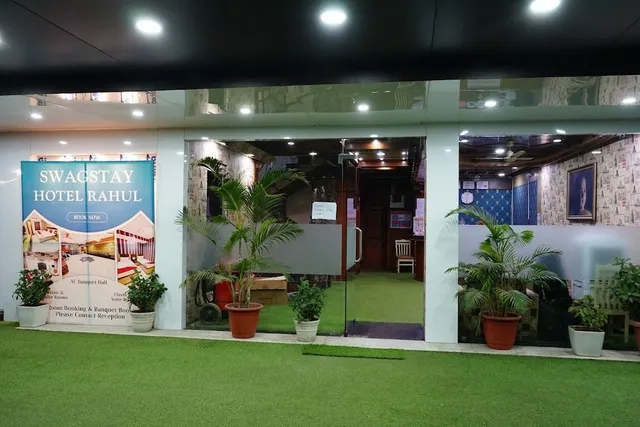 SwagStay Flagship Hotel Rahul
