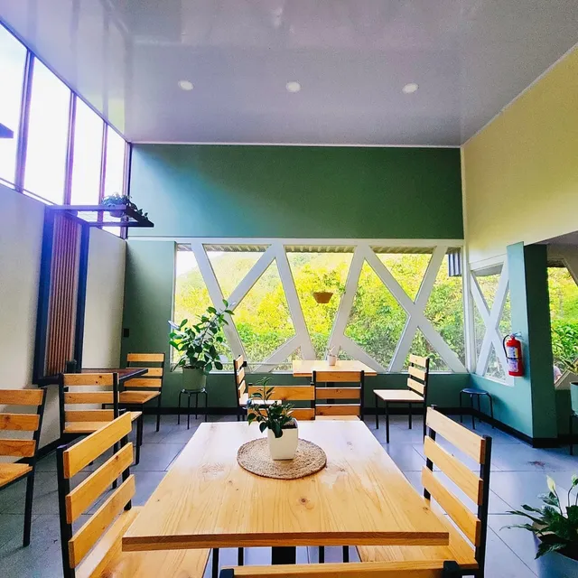 Plaza de comidas El Descanso