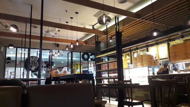 J.Co BCS Mall