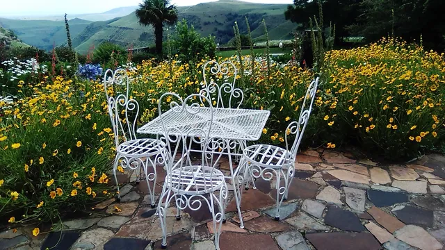 Llandaff Lodge Self Catering Guest House