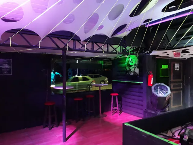 Santa Club Lagoa Nightclub