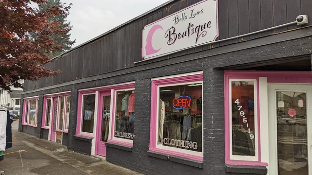 Bella Luna Consignment Boutique