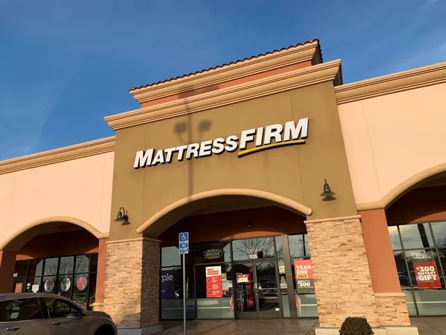 Mattress Firm Clovis Herndon