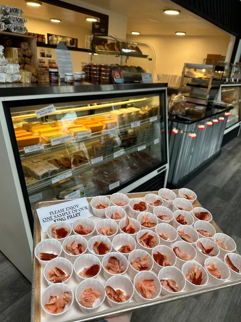 NeahKahNie Smoke House