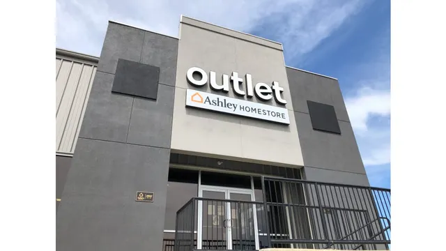 Ashley Outlet