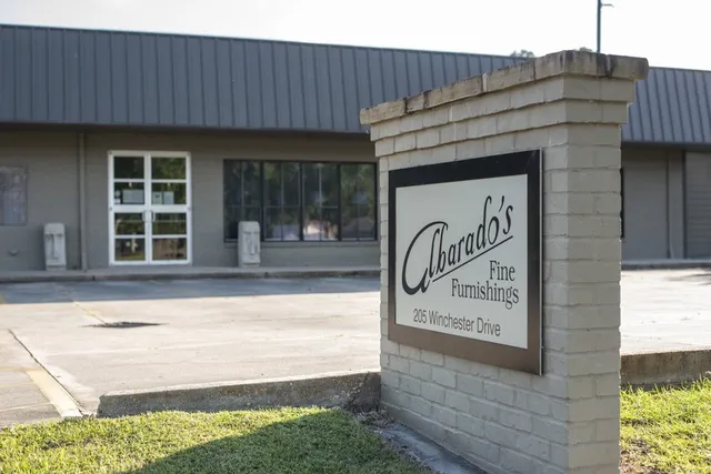 Albarado's Fine Furnishings