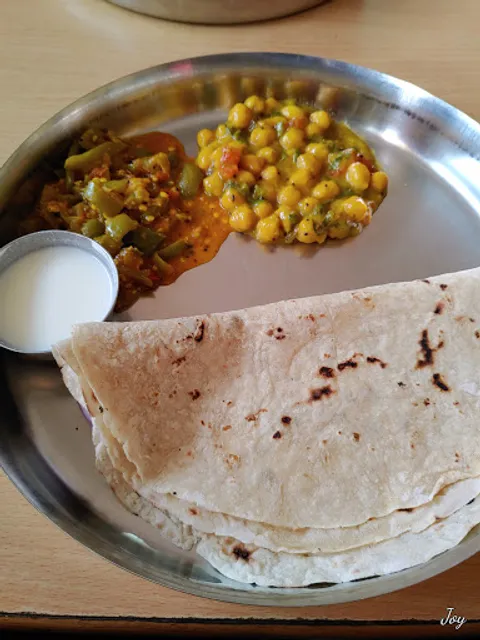 Sri Basaveshwara Khanavali