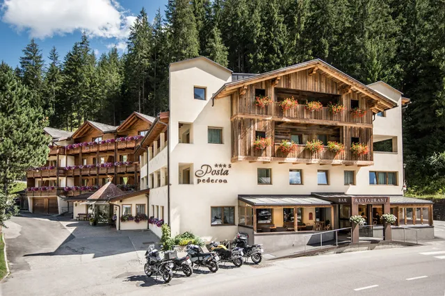 Hotel Posta Pederoa