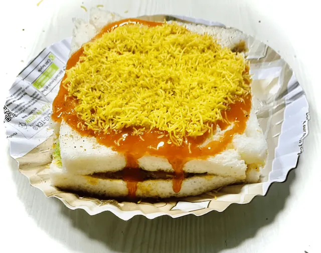 Janta Sandwich (Sushilbhai Shyam shikhar wala)