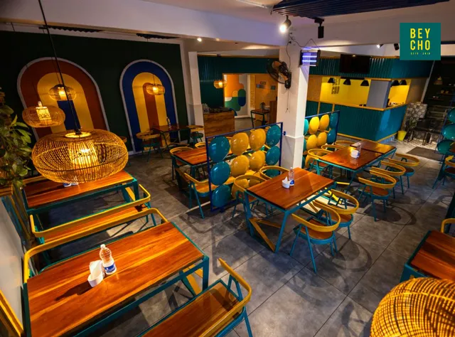 BEYCHO WAYANAD RESTAURANT & CAFE