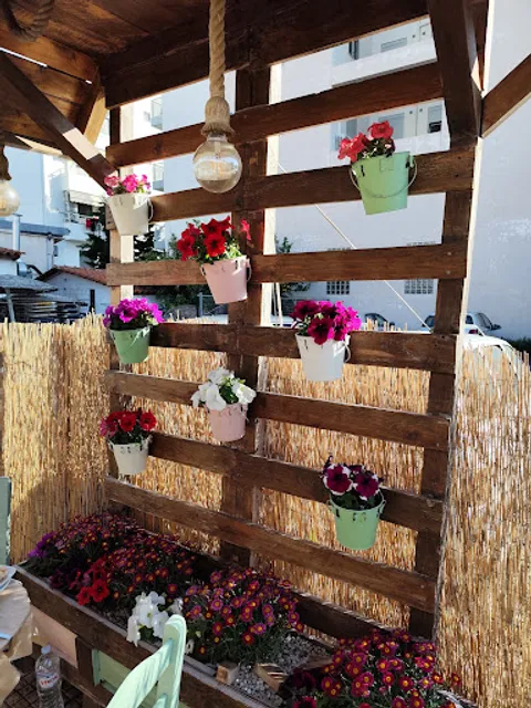 Mezedopoleío Nostalgía