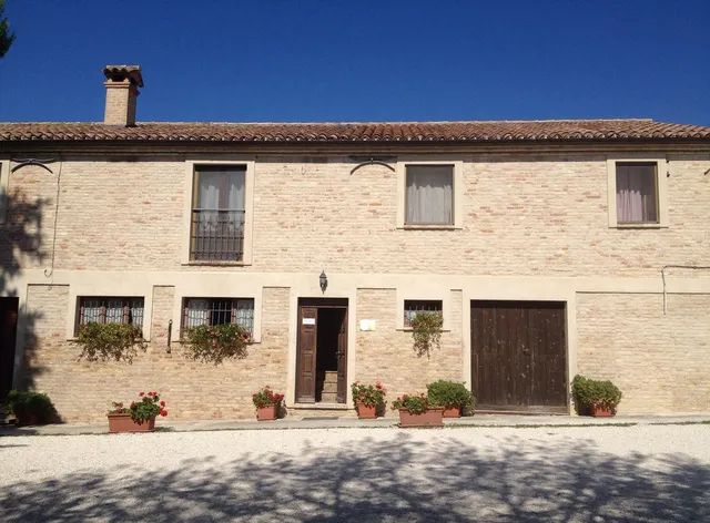 Ombra degli Ulivi B&B