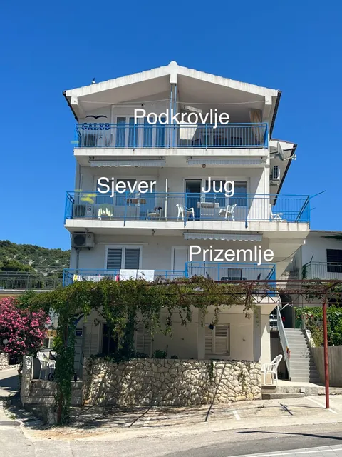 Apartments Galeb