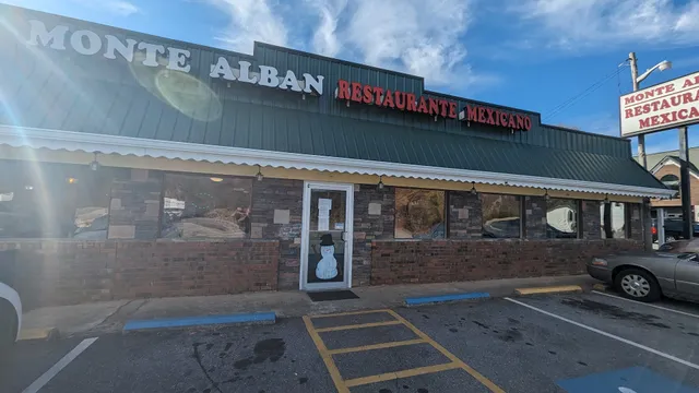 Monte Alban Restaurant
