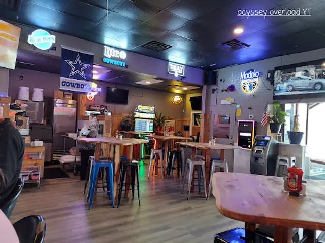 The Porch Patio Bar & Kitchen