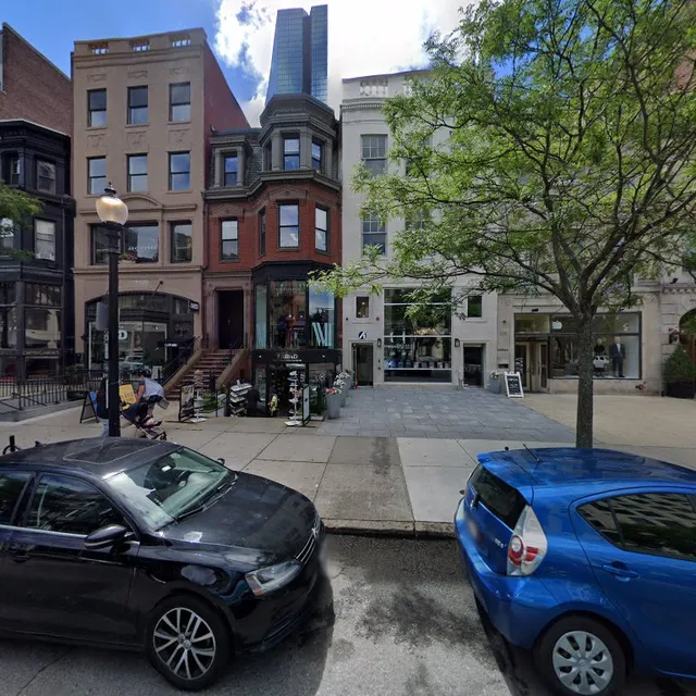 Nails by Tatyana at Roffi Salon