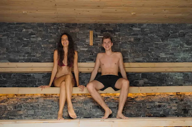 AMO SPA - LIFE. STYLE. SPA. CAFE. CLINIC. WELLNESS.