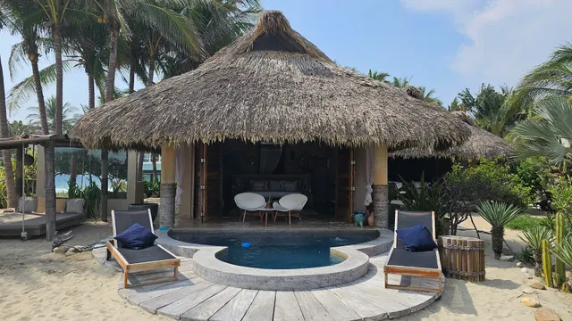 Samora Luxury Resort