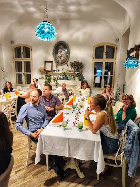 Bojtorina Vegan Kitchen | Kávézó és Étterem Sopron