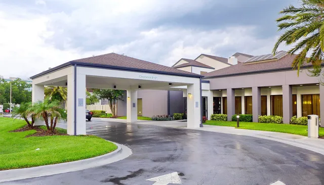 Courtyard by Marriott Orlando Airport