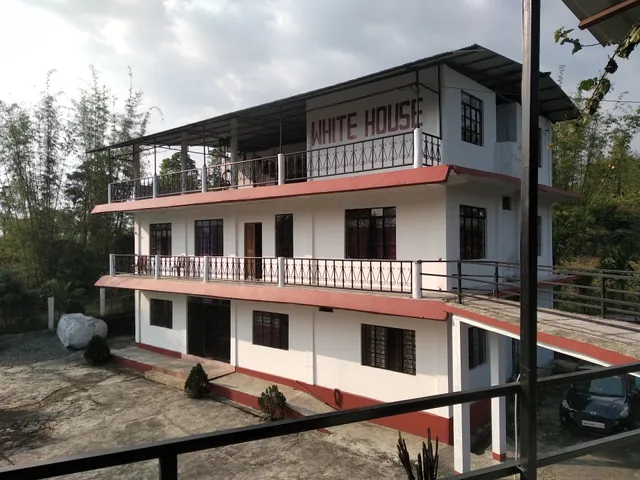 White House Home Stay