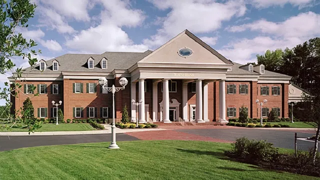 TowneBank, Operations Center